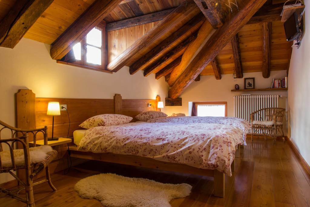 알라냐발세시아 Tre Alberi Liberi B&B 외부 사진