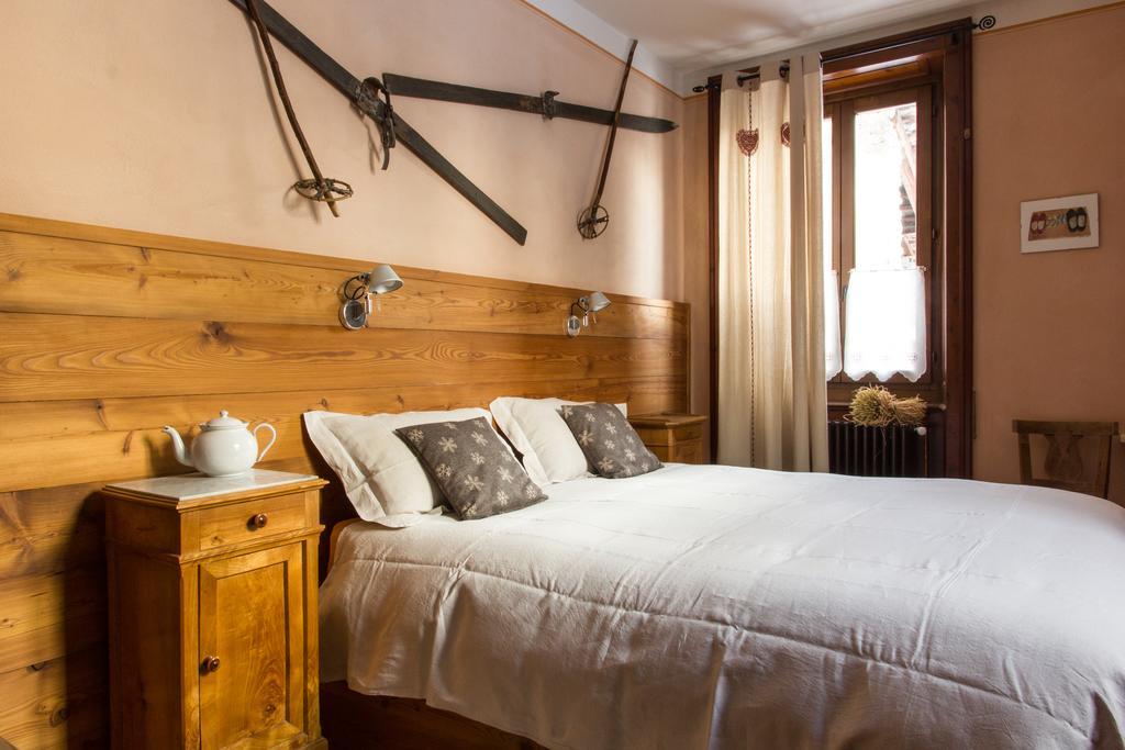 알라냐발세시아 Tre Alberi Liberi B&B 외부 사진