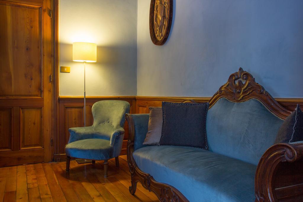 알라냐발세시아 Tre Alberi Liberi B&B 외부 사진